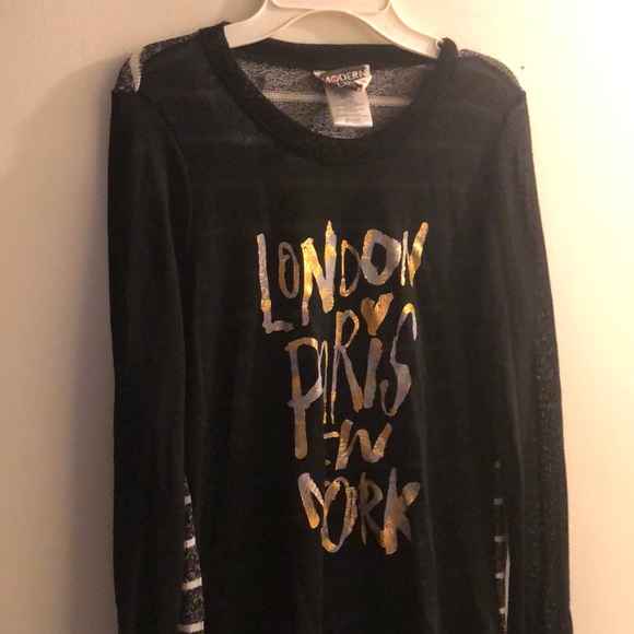 Modern Lux fashion sweater for fall 🍁❤️ - Picture 1 of 4